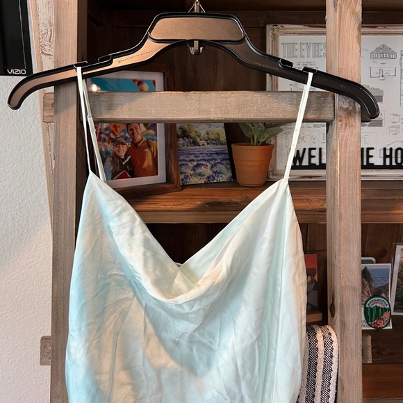 Cinq A Sept women’s Astrid silk side ruched dress size 8 - Picture 3 of 12